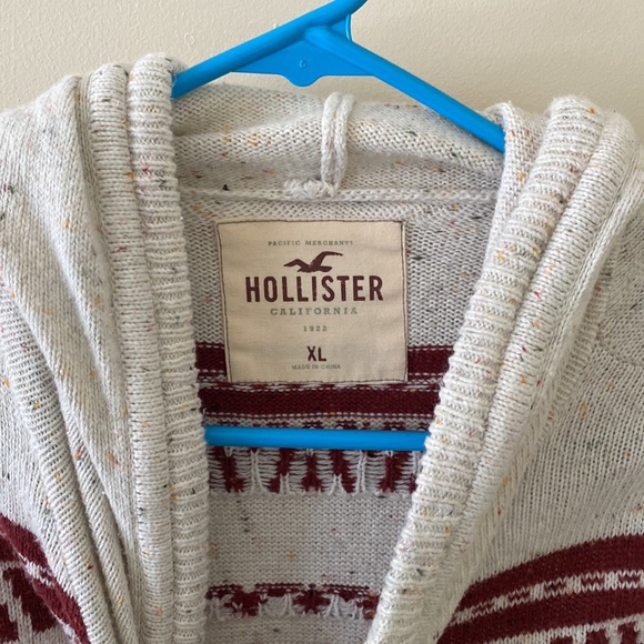 Lightweight sweatshirt worn once - Picture 4 of 4